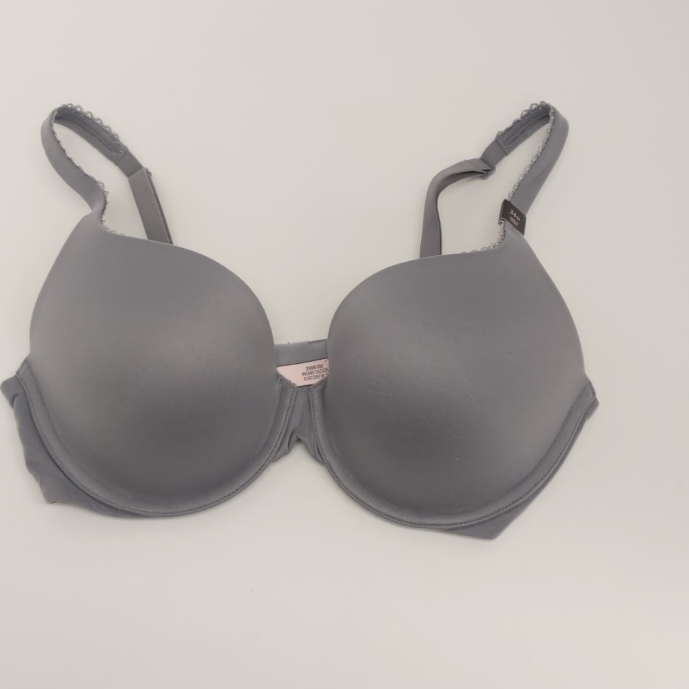 NWT Victoria's Secret pewter bra 34d